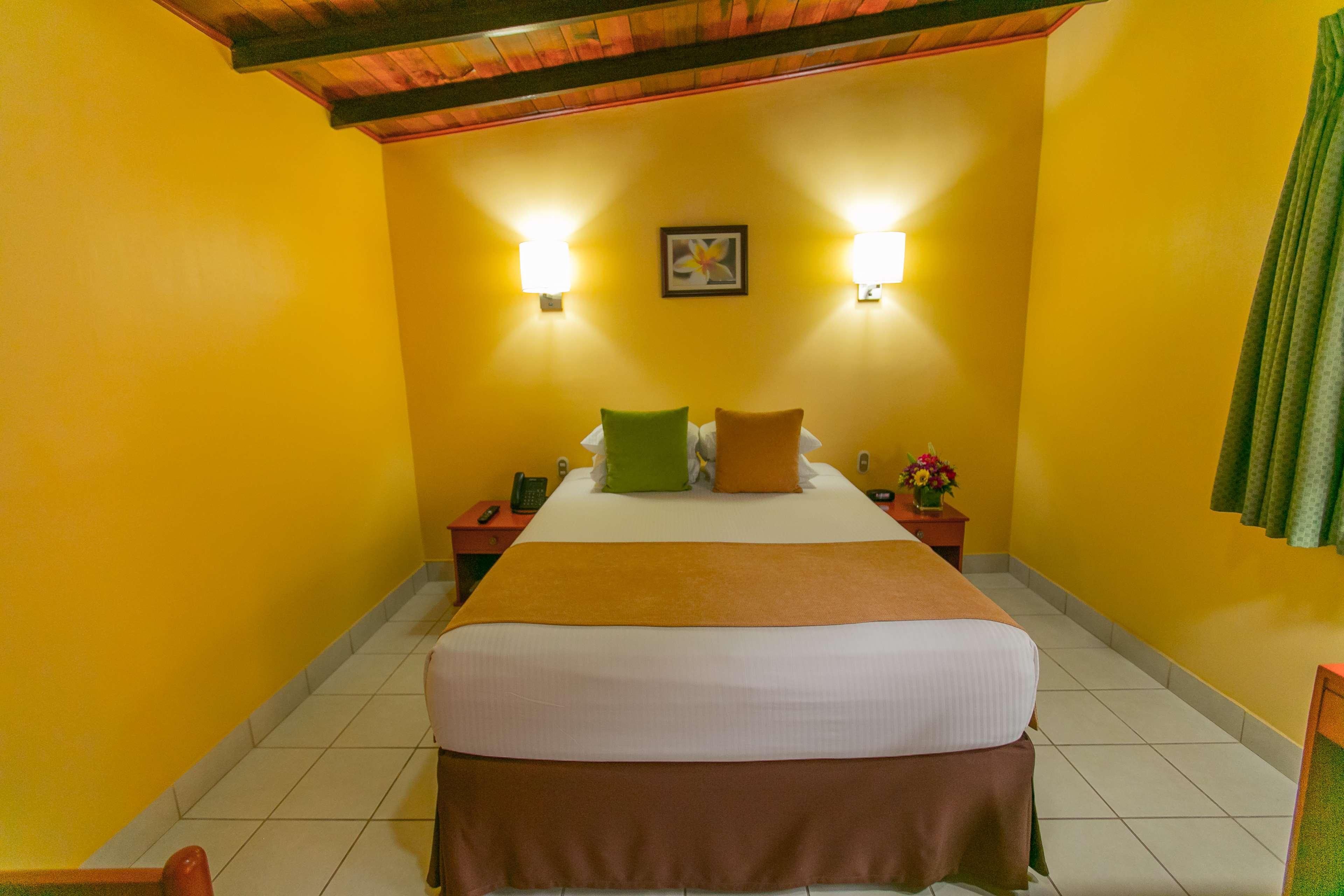 Best Western Las Mercedes Airport Managua Exterior photo