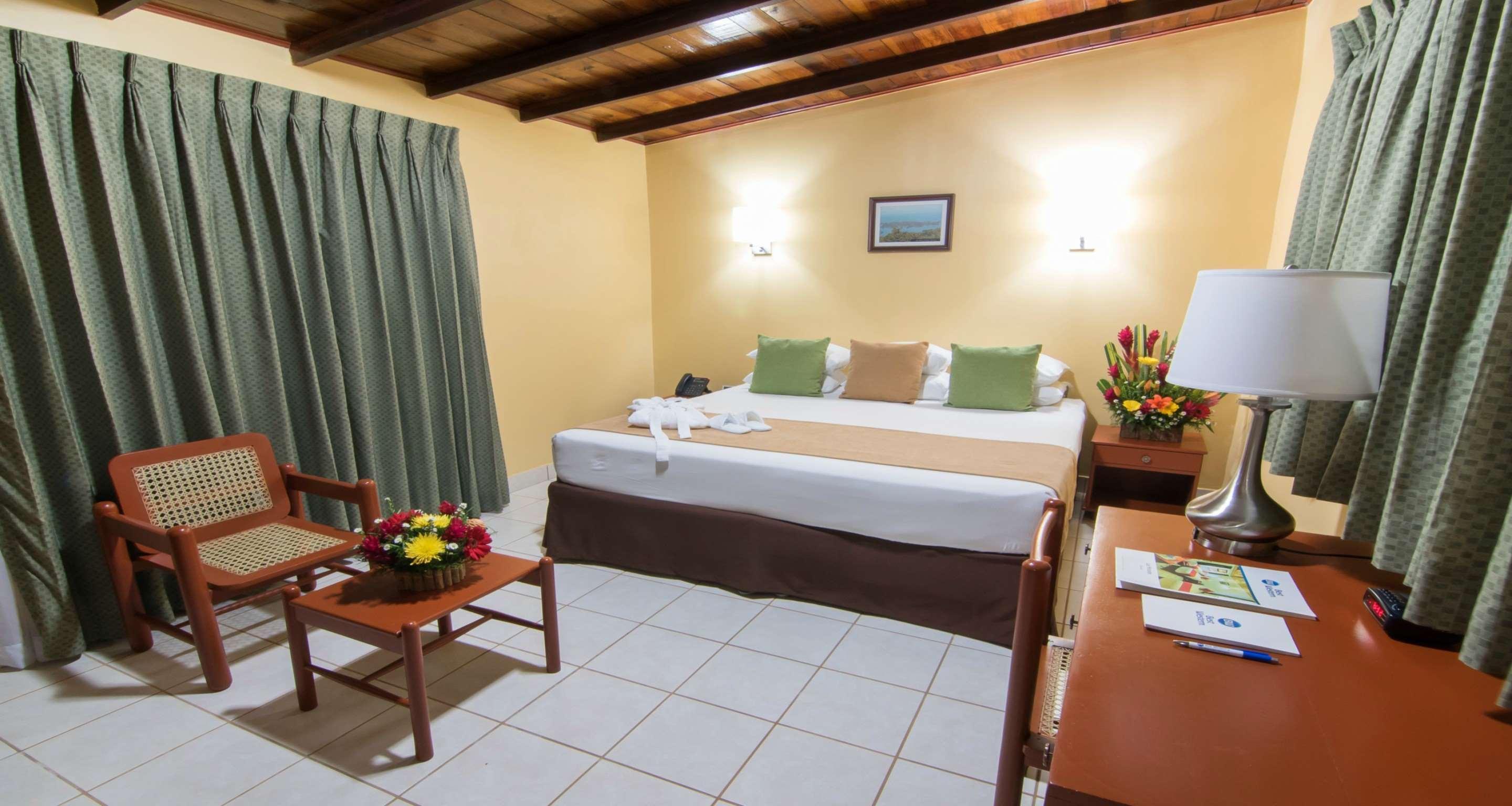 Best Western Las Mercedes Airport Managua Exterior photo