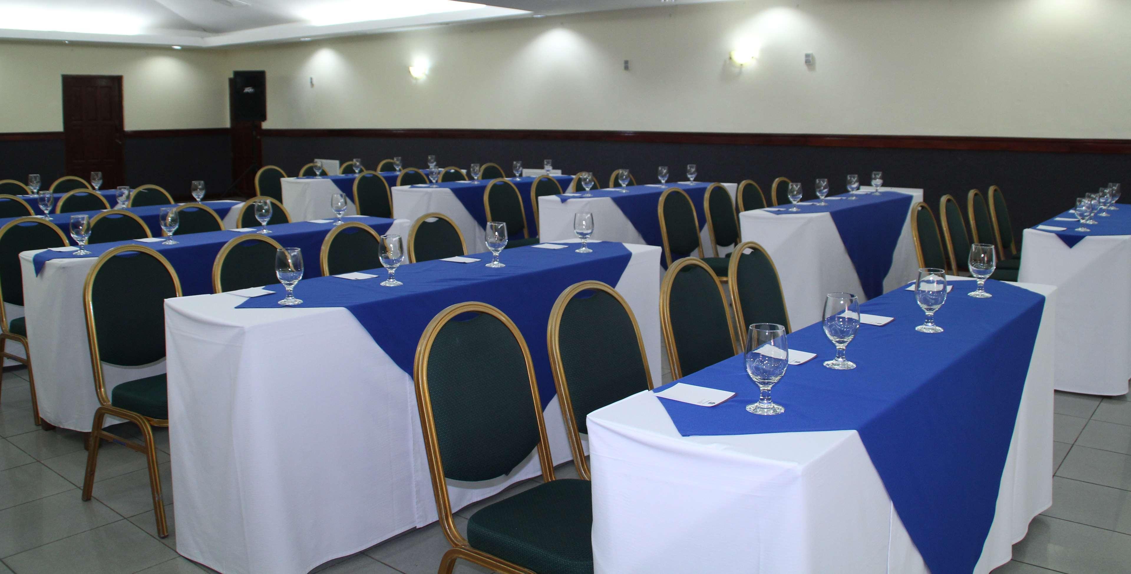 Best Western Las Mercedes Airport Managua Exterior photo
