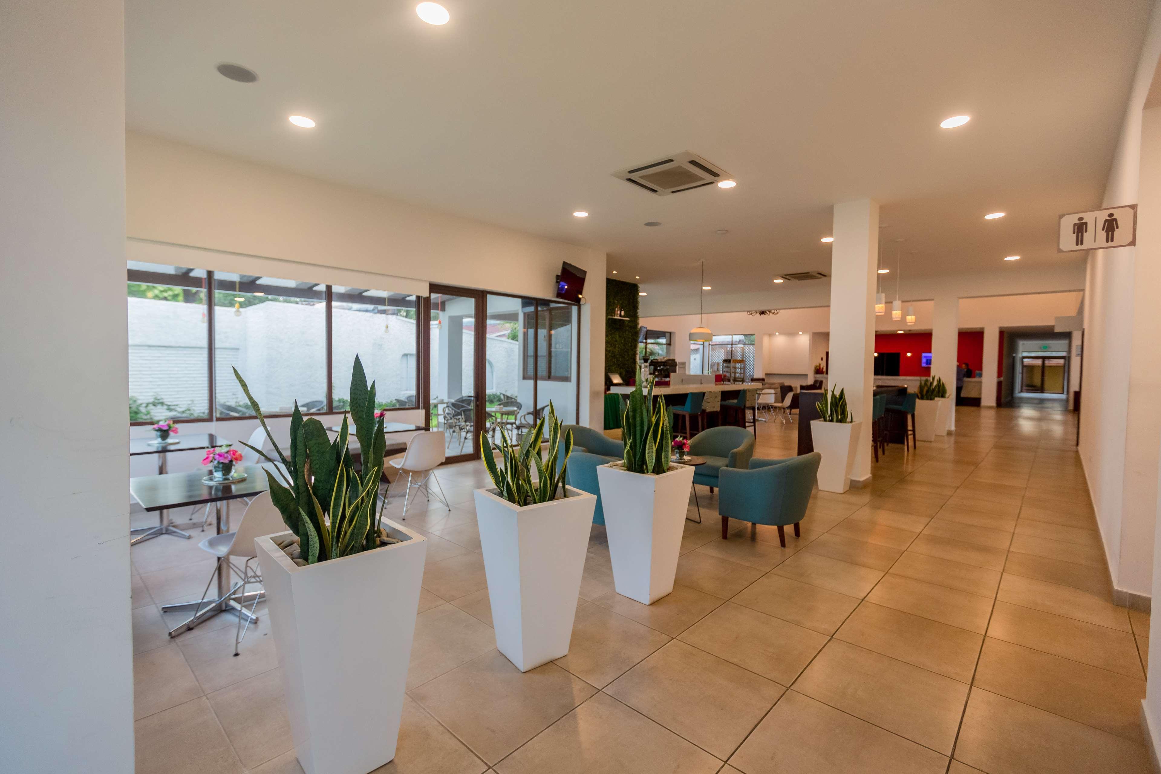 Best Western Las Mercedes Airport Managua Exterior photo