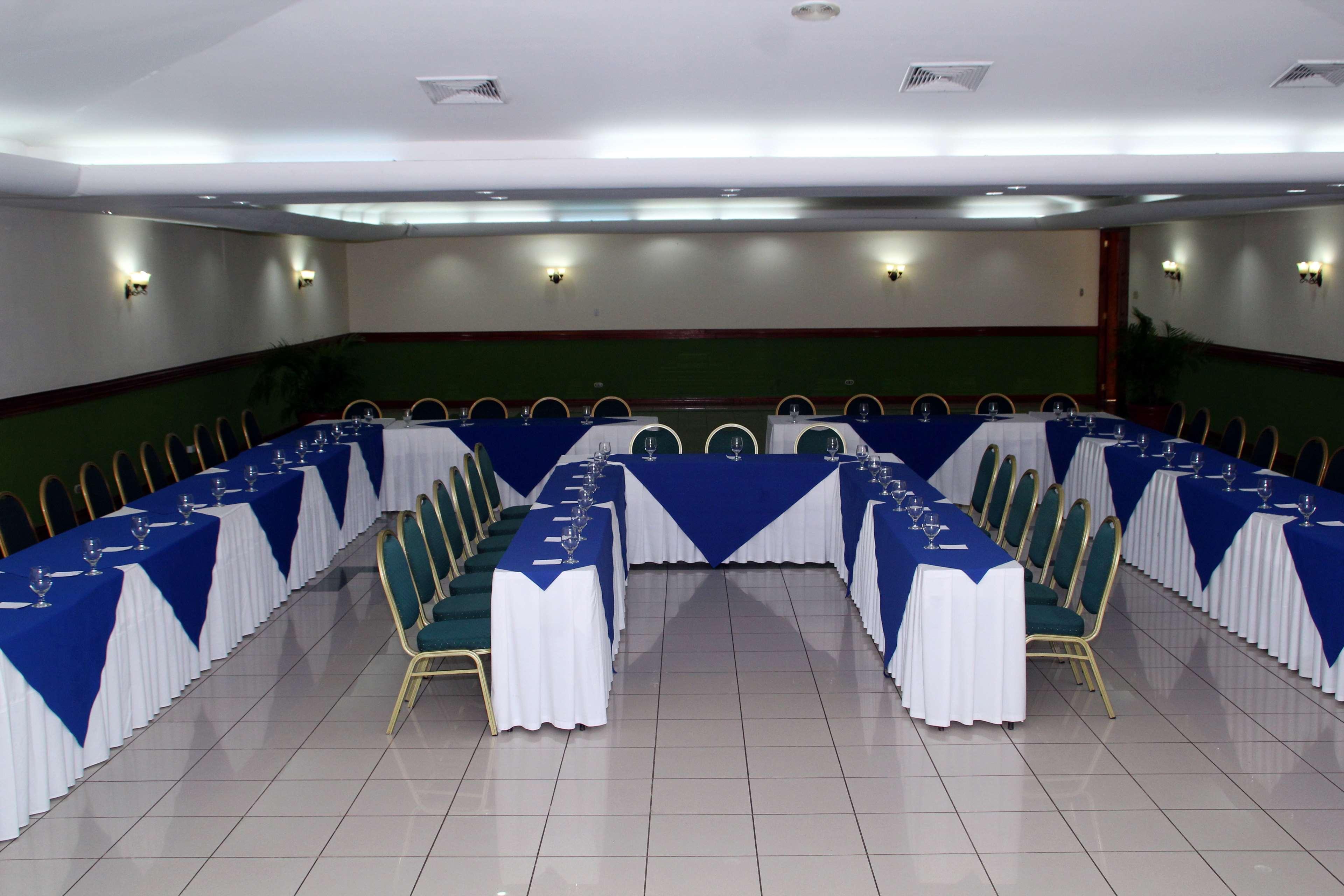 Best Western Las Mercedes Airport Managua Exterior photo