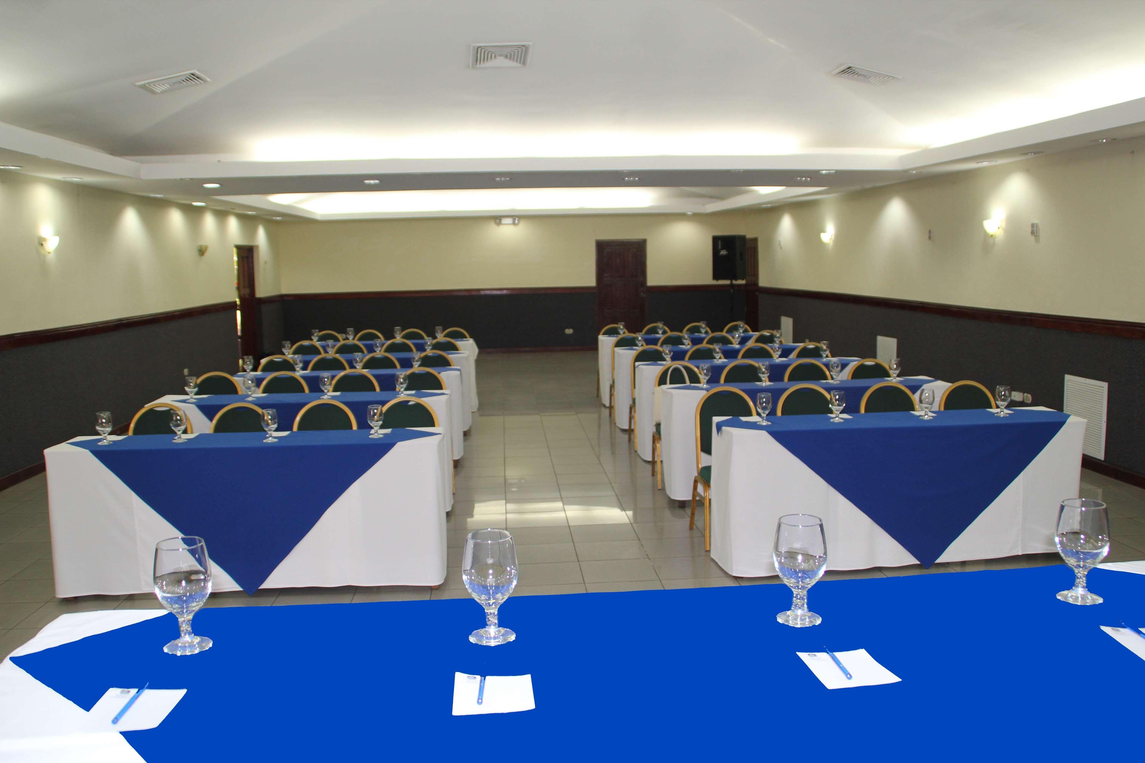 Best Western Las Mercedes Airport Managua Exterior photo