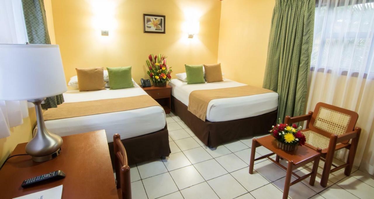 Best Western Las Mercedes Airport Managua Exterior photo